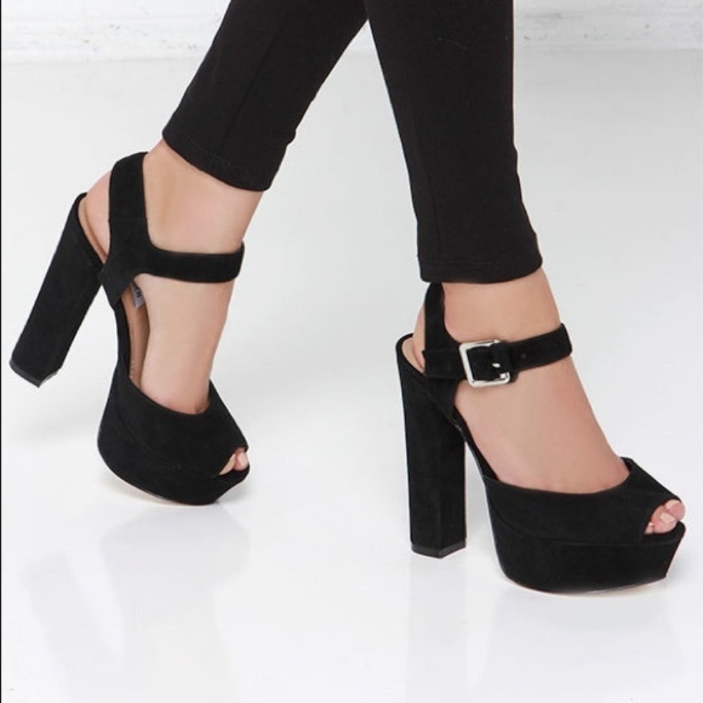 Steve Madden // Jillyy Platform Block Heel 7.5